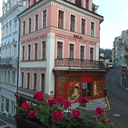 Hotel Asila Karlovy Vary Esterno foto